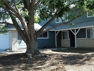 947 Rio Vista Dr, Sparks, NV 89434