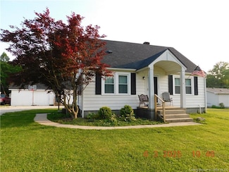 1421 E Water St, Borden, IN 47106