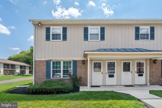 2 Kearney Dr, North Wales, PA 19454