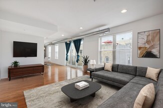 712 N 2nd St Unit 34, Philadelphia, PA 19123