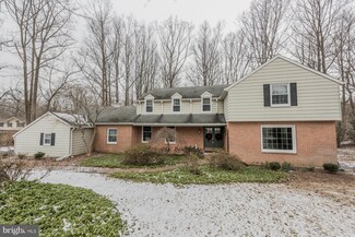 4 Maybrook Ct, Glen Arm, MD 21057