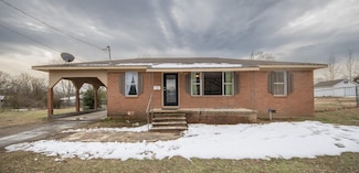 1504 Hamilton Ave, Mena, AR 71953