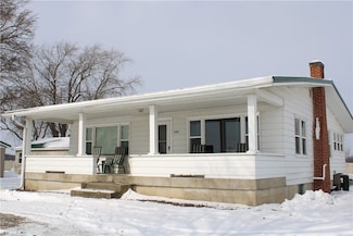 1302 2200 East Rd, Findlay, IL 62534