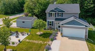 1707 Apple Ln, Indianola, IA 50125