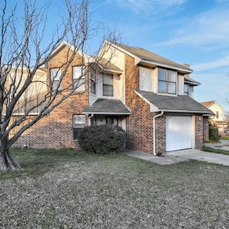 1705 La Salle Dr, Sherman, TX 75090