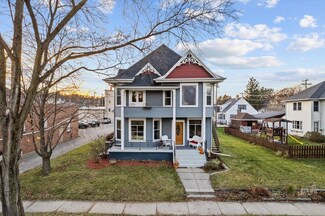 307 2nd St, New Glarus, WI 53574
