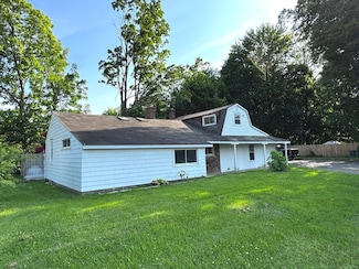 16 1/2 E Maple St, Plainville, CT 06062