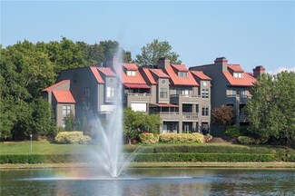9041 J M Keynes Dr Unit 8, Charlotte, NC 28262