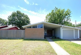 6143 Grape St, Houston, TX 77074