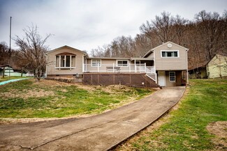 4362 16th Street Rd, Huntington, WV 25701