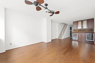 130 Water St Unit PH, New York, NY 10005