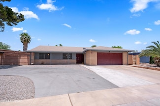 8825 E Pine Valley Dr, Tucson, AZ 85710