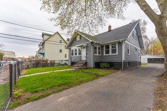 136 Brookwood St, East Orange, NJ 07018