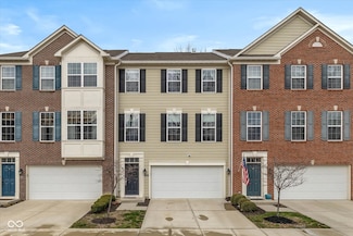 9044 Ramapo Dr, Fishers, IN 46038