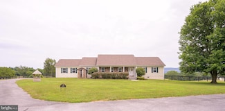 88 Windsor Dr, Charles Town, WV 25414