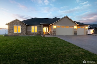 2210 S 96th Ave, Yakima, WA 98903