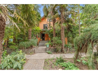2516 NE Clackamas St, Portland, OR 97232