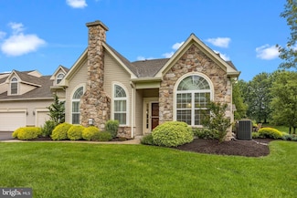 93 Shady Brook Dr Unit 16, Langhorne, PA 19047