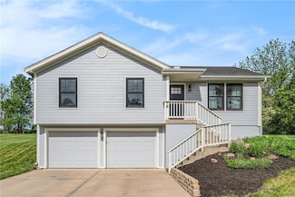 5710 SW Reed Ln, Trimble, MO 64492