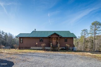 1076 Yellow Breeches Rd, Cosby, TN 37722