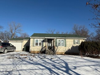 12340 W York House Rd, Beach Park, IL 60087