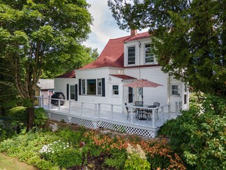 34 Highland Ave, Stonington, ME 04681