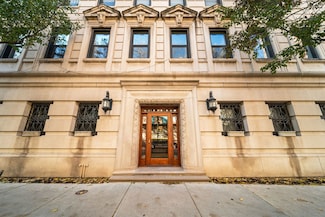 2912 N Commonwealth Ave Unit 1A, Chicago, IL 60657