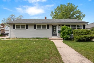 2506 W Whitaker Ave, Milwaukee, WI 53221
