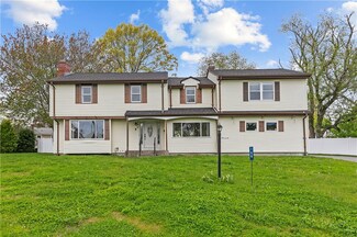 159 Mount Hope Rd, Somerset, MA 02726