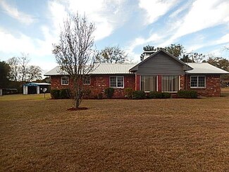 743 Bay Pole Rd, Pelham, GA 31779
