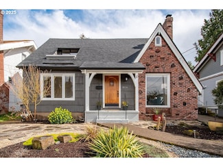 1804 SE 56th Ave, Portland, OR 97215