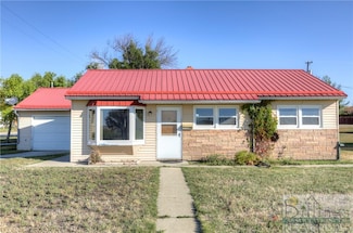 1112 Pritchard St NW, Harlowton, MT 59036