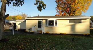 207 Mohawk Dr, Syracuse, NY 13211
