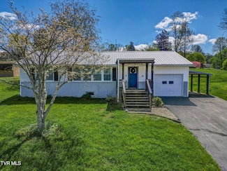 308 Elmhurst Dr, Kingsport, TN 37663