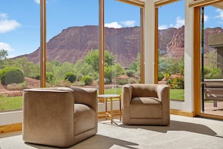 150 N Snow Canyon Dr Unit 19, Ivins, UT 84738