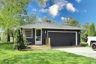 201 Willa Ln, Washington, IL 61571