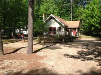 6 Oakwood Dr, Ossipee, NH 03814