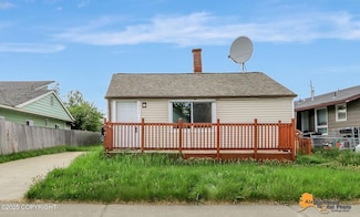 832 N Hoyt St, Anchorage, AK 99508