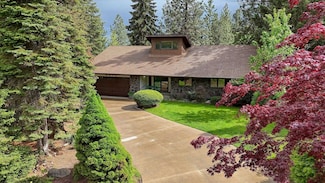 8410 E Columbia Park Dr, Spokane, WA 99212