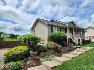 28 Mockingbird Ct, Jonesborough, TN 37659