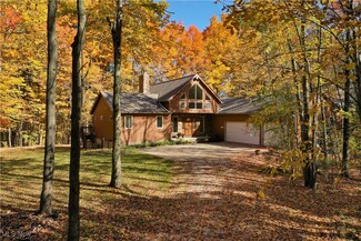 2430 Northampton Rd, Cuyahoga Falls, OH 44223