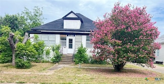 1108 S 47th St, Temple, TX 76504