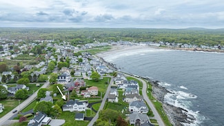 17 Bank Rd, York, ME 03909
