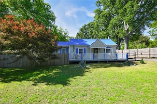 1449 Nc Highway 150 W, Summerfield, NC 27358
