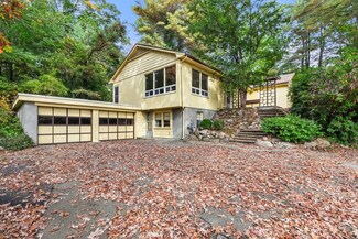 603 Worcester St, Wellesley Hills, MA 02481