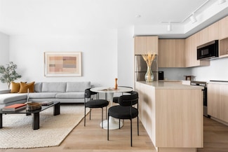 55 Orchard St Unit 4318, Jersey City, NJ 07306
