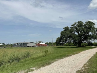 21216 Texas 73, Hamshire, TX 77622