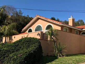 1177 Linda Mar Blvd, Pacifica, CA 94044