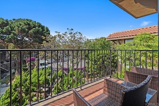 190 Del Mar Shores Terrace Unit 54, Solana Beach, CA 92075