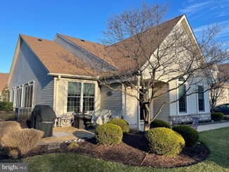 2288 Seabird Dr Unit 9, Bristol, PA 19007